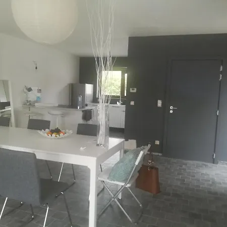 度假居 Maison De Campagne Floreffe